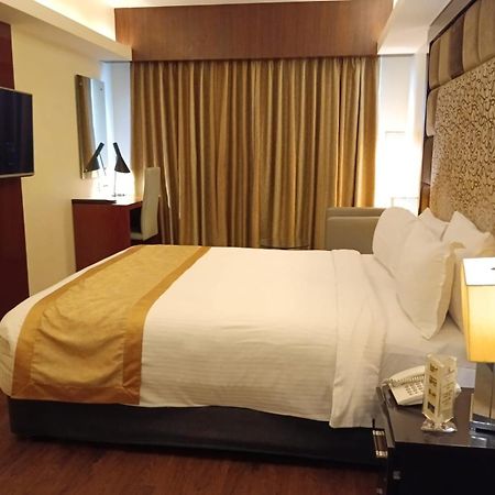 Hotel Oxina Lygon Tiruchirappalli Zewnętrze zdjęcie