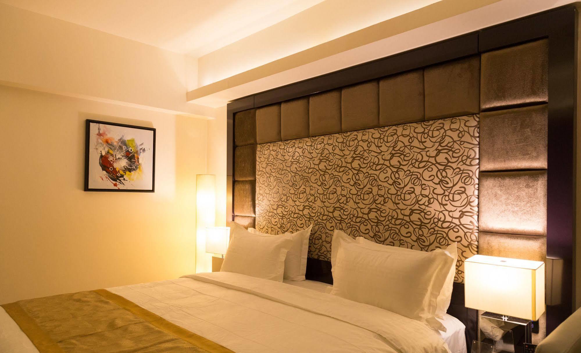 Hotel Oxina Lygon Tiruchirappalli Zewnętrze zdjęcie